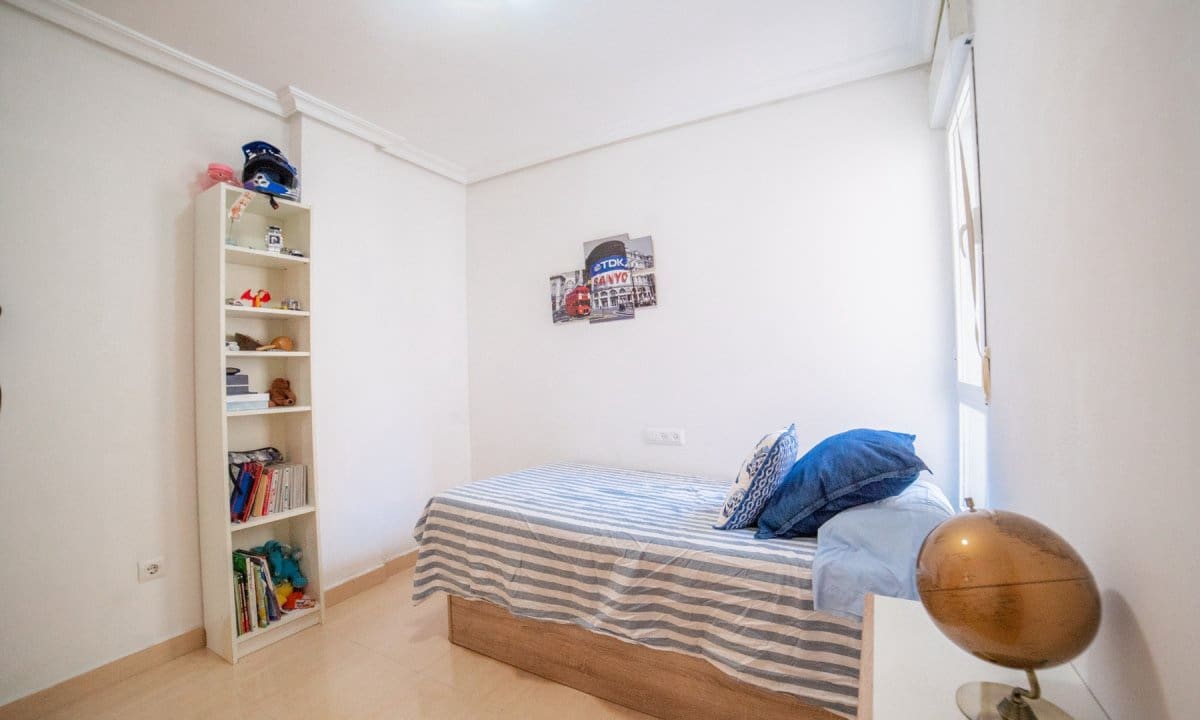 3 bedroom Apartment for sale in Aguilas with garage - € 169,000 (Ref: 9473651)