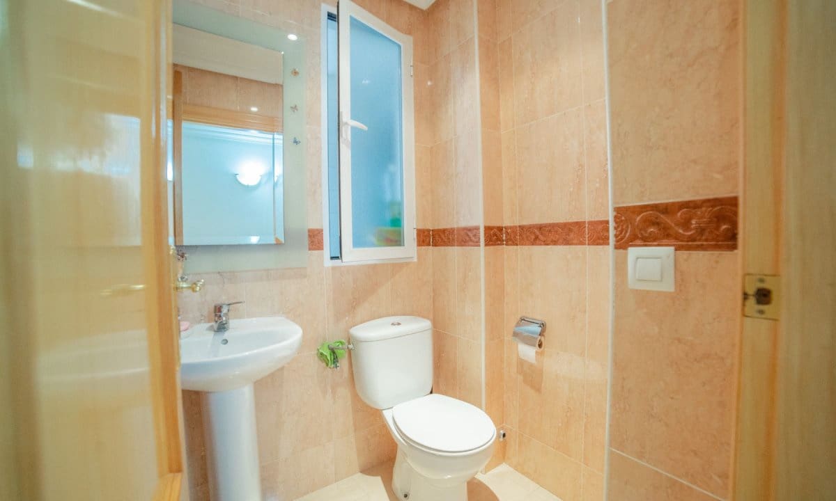 3 bedroom Apartment for sale in Aguilas with garage - € 169,000 (Ref: 9473651)