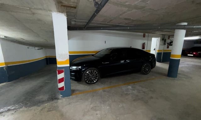 Garage til salg i El Rubial, Aguilas - € 8.500 (Ref: 9564157)