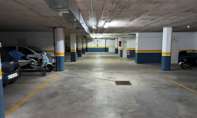 Garage til salg i El Rubial, Aguilas - € 7.500 (Ref: 9567867)