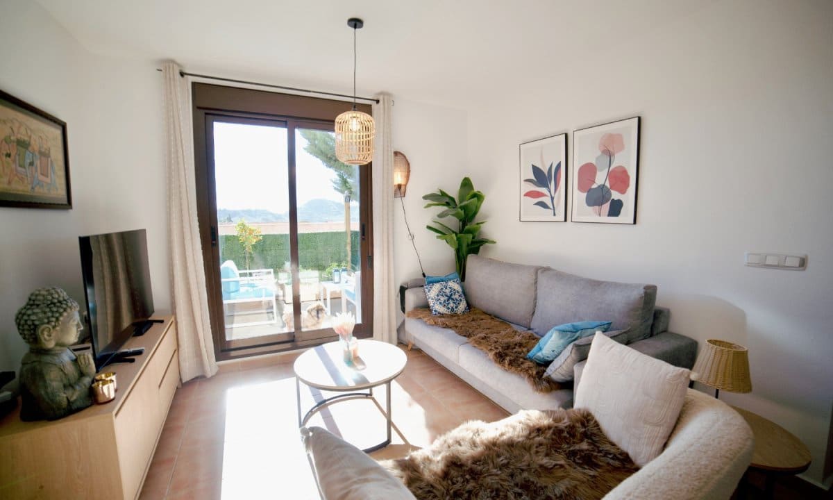 2 makuuhuone Huoneisto myytävänä paikassa Los Collados mukana uima-altaan - 132 500 € (Ref: 9581370)