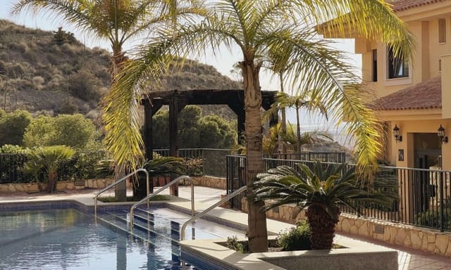 Ático de 2 habitaciones en Los Collados - Los Geraneos, Aguilas en venta con piscina garaje - 217.000 € (Ref: 9624270)