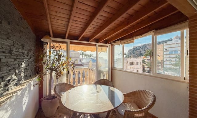 2 makuuhuone Huoneisto myytävänä paikassa Casco Antiguo, Aguilas mukana 
autotalli - 190 000 € (Ref: 9643621)