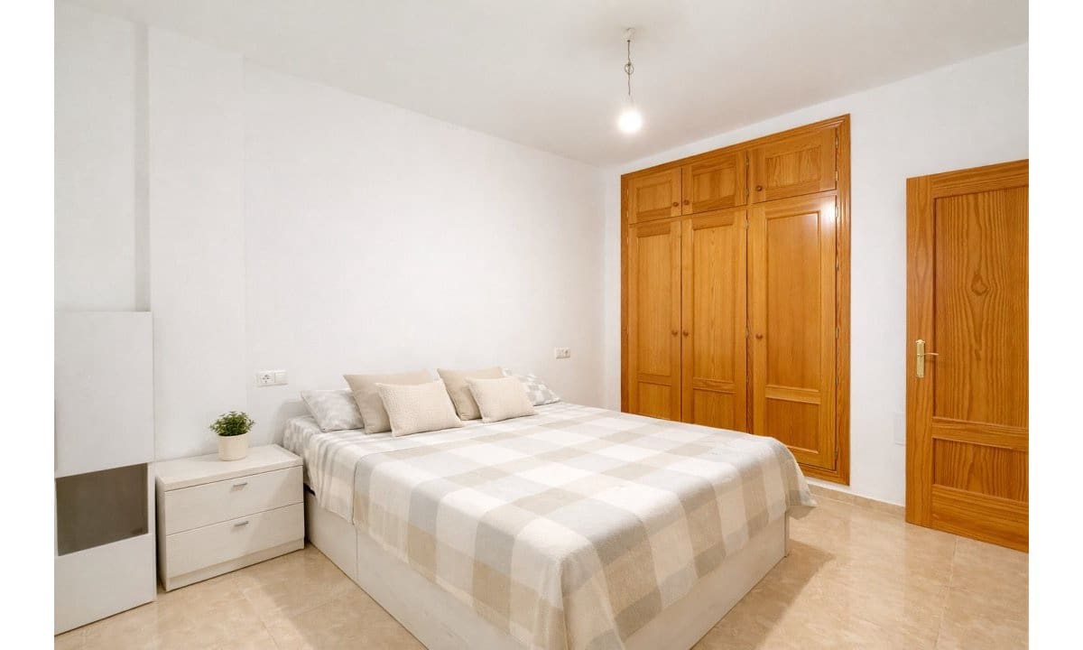 3 bedroom Townhouse for sale in Pulpi - € 159,800 (Ref: 9669734)