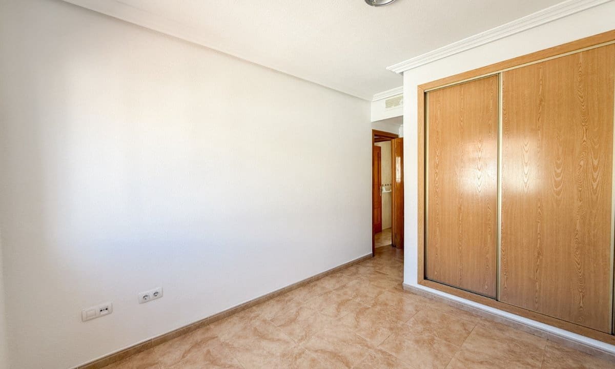 2 sovrum Takvåning till salu i Los Collados med pool garage - 135 000 € (Ref: 9669735)