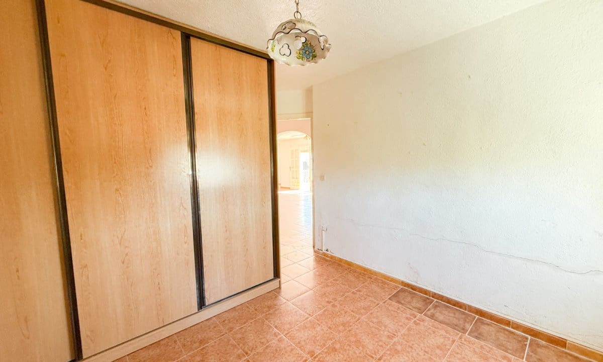 4 bedroom Finca/Country House for sale in Calabardina with pool - € 320,000 (Ref: 9709446)