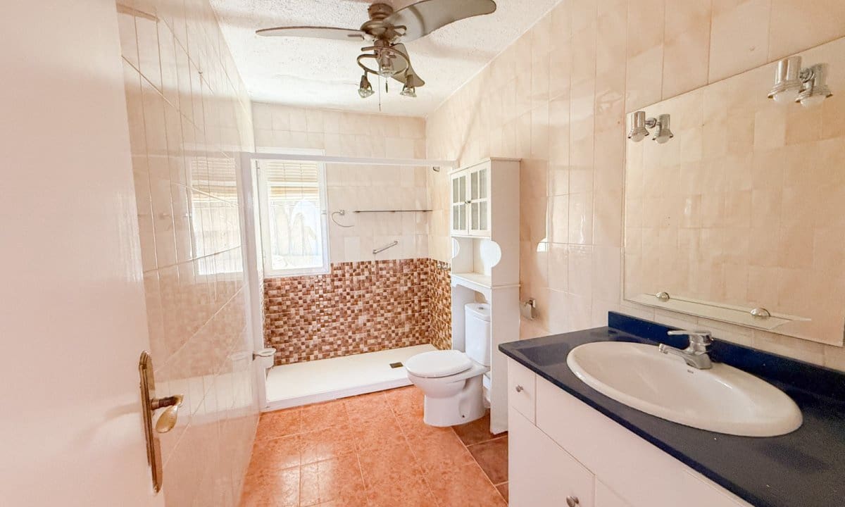 4 bedroom Finca/Country House for sale in Calabardina with pool - € 320,000 (Ref: 9709446)