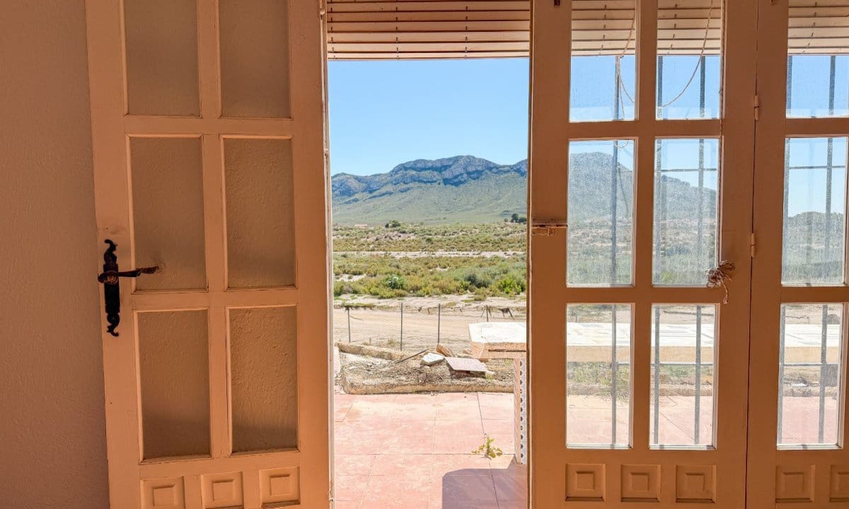 4 bedroom Finca/Country House for sale in Calabardina with pool - € 320,000 (Ref: 9709446)