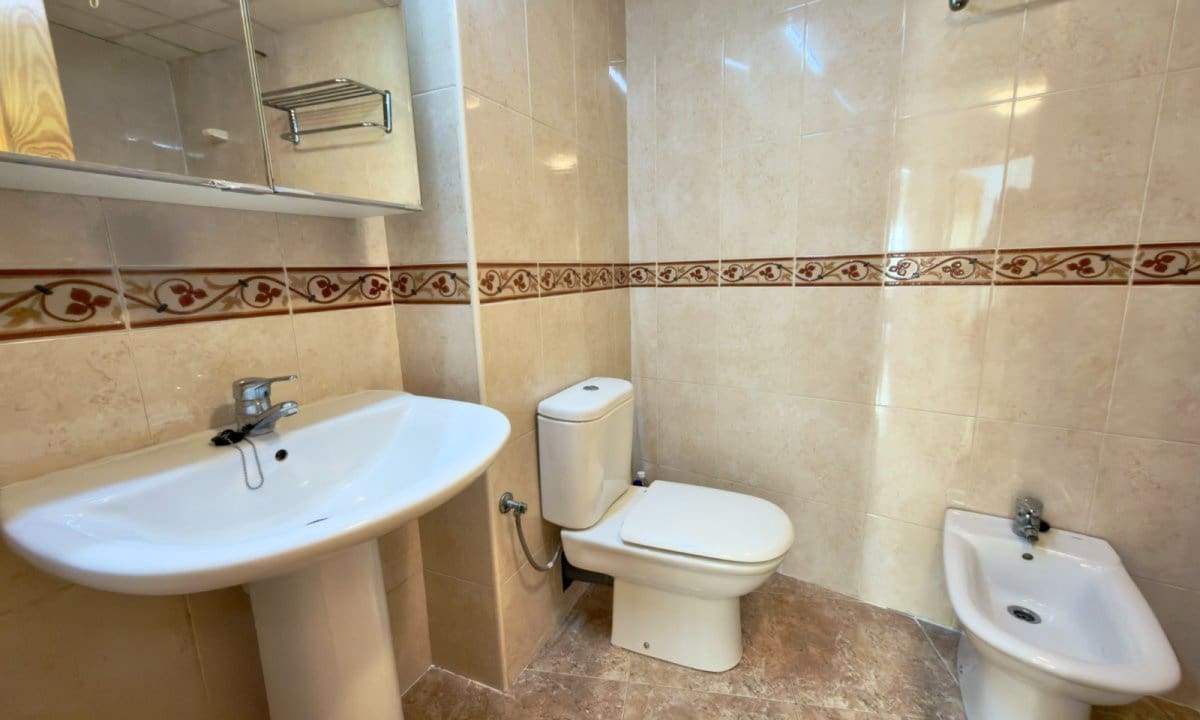 2 bedroom Beach Apartment for sale in Aguilas - € 150,000 (Ref: 9719326)