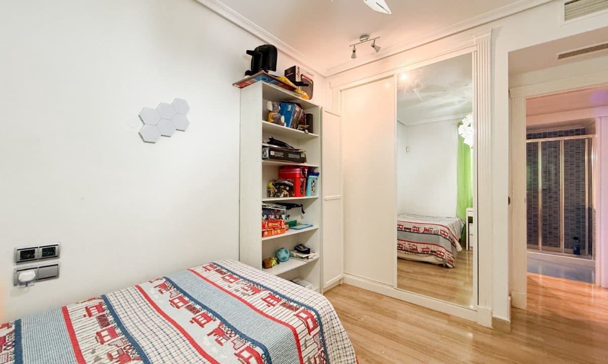 3 bedroom Apartment for sale in Aguilas with pool garage - € 228,000 (Ref: 9731516)