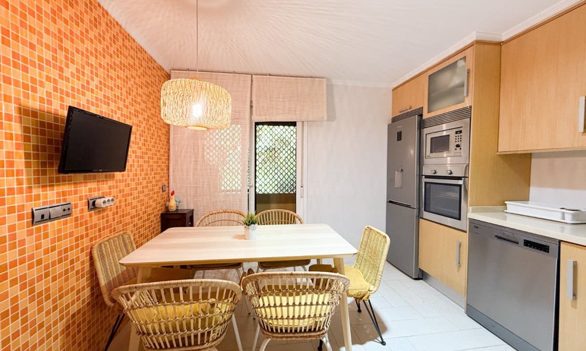 3 bedroom Apartment for sale in Aguilas with pool garage - € 228,000 (Ref: 9731516)