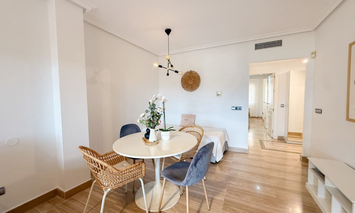 1 bedroom Apartment for sale in Aguilas with pool - € 184,900 (Ref: 9731517)