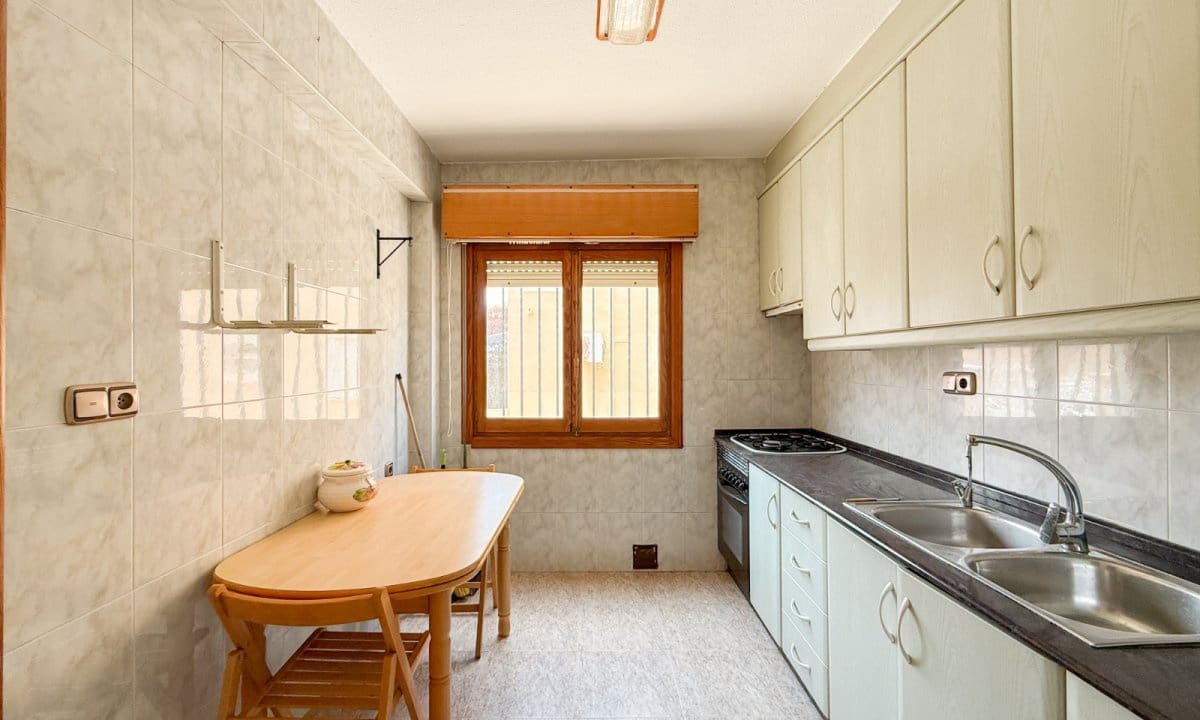 Chalet de 4 habitaciones en Aguilas en venta con garaje - 360.000 € (Ref: 9734214)