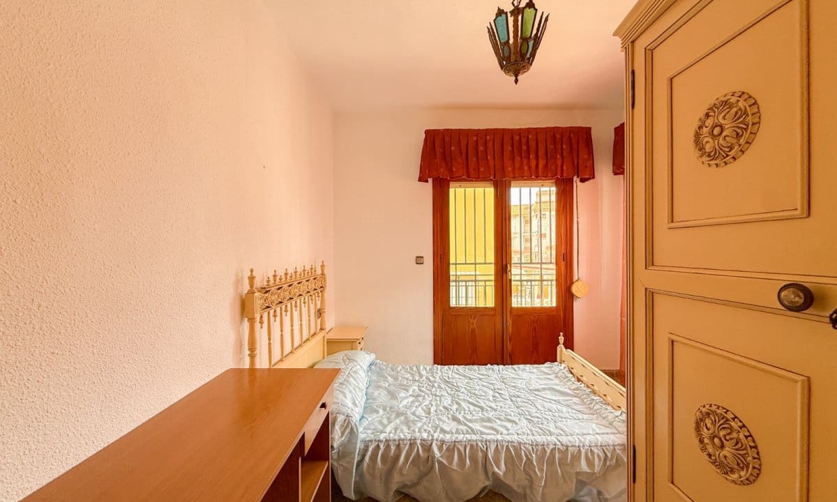 Chalet de 4 habitaciones en Aguilas en venta con garaje - 360.000 € (Ref: 9734214)