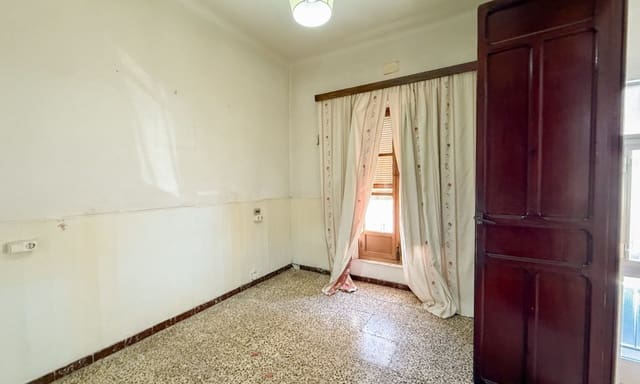 5 slaapkamer Bungalow te koop in Casco Antiguo, Aguilas - € 130.000 (Ref: 9758359)