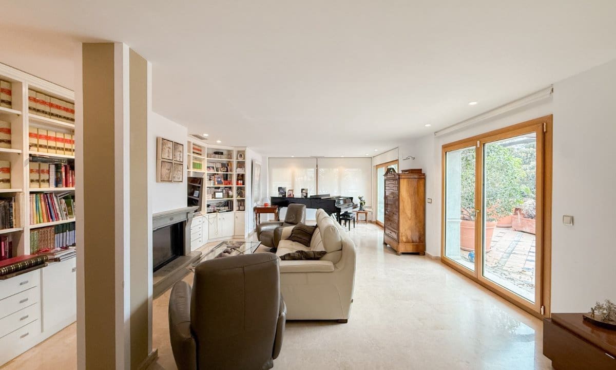 4 sovrum Takvåning till salu i Aguilas med garage - 620 000 € (Ref: 9796539)