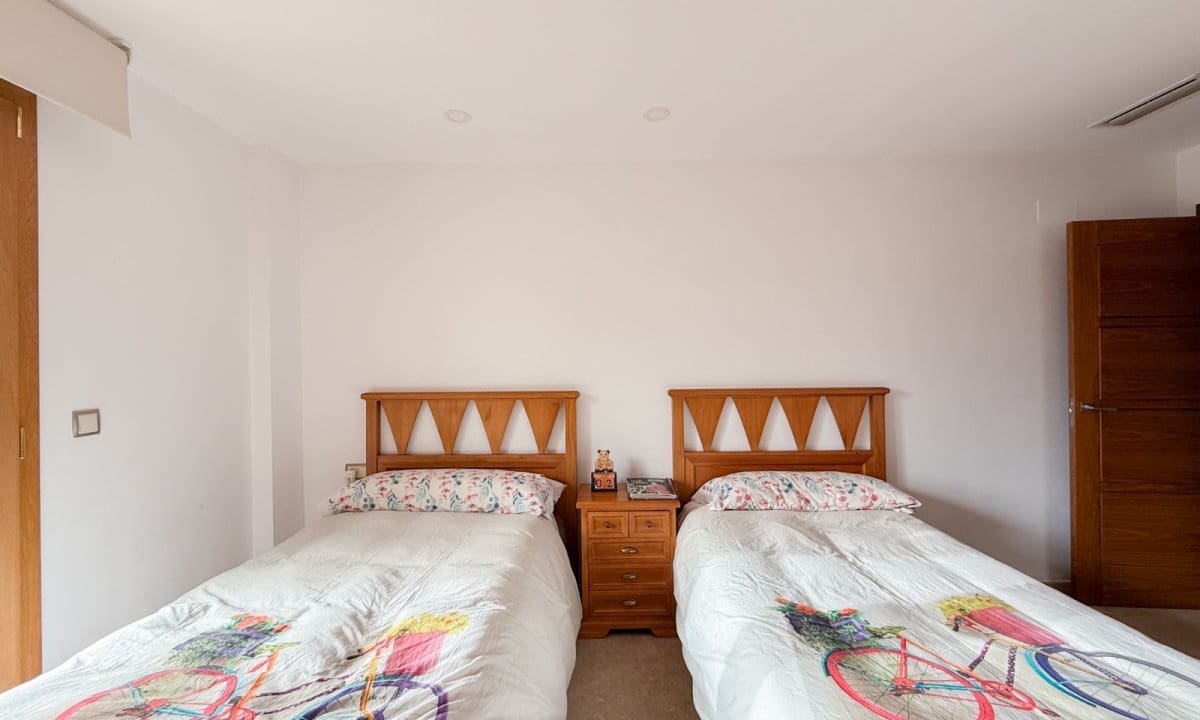 4 sovrum Takvåning till salu i Aguilas med garage - 620 000 € (Ref: 9796539)