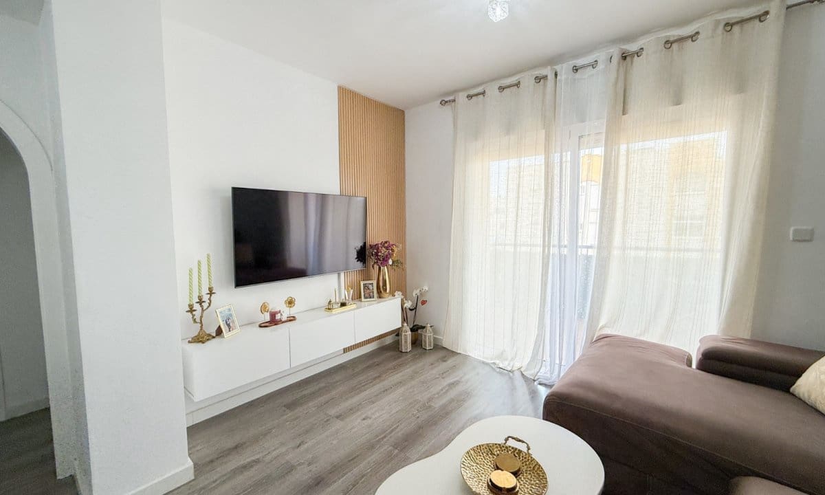 2 soverom Leilighet til salgs i Aguilas med svømmebasseng garasje - € 169 000 (Ref: 9796540)