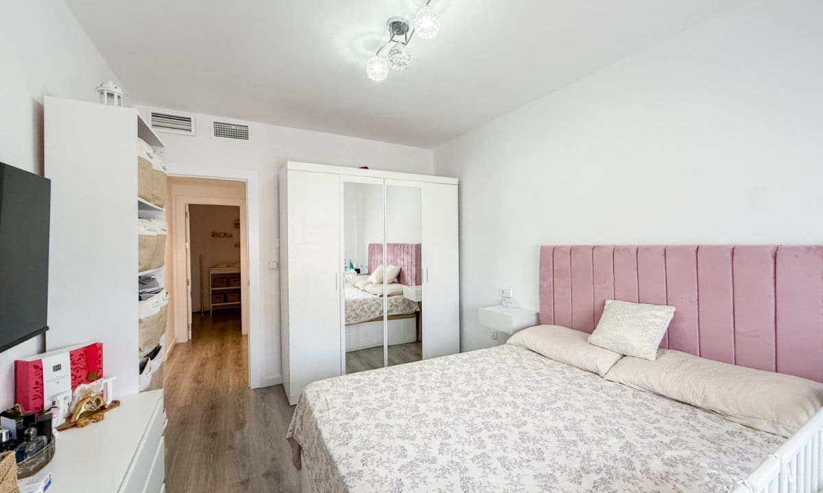 2 soverom Leilighet til salgs i Aguilas med svømmebasseng garasje - € 169 000 (Ref: 9796540)