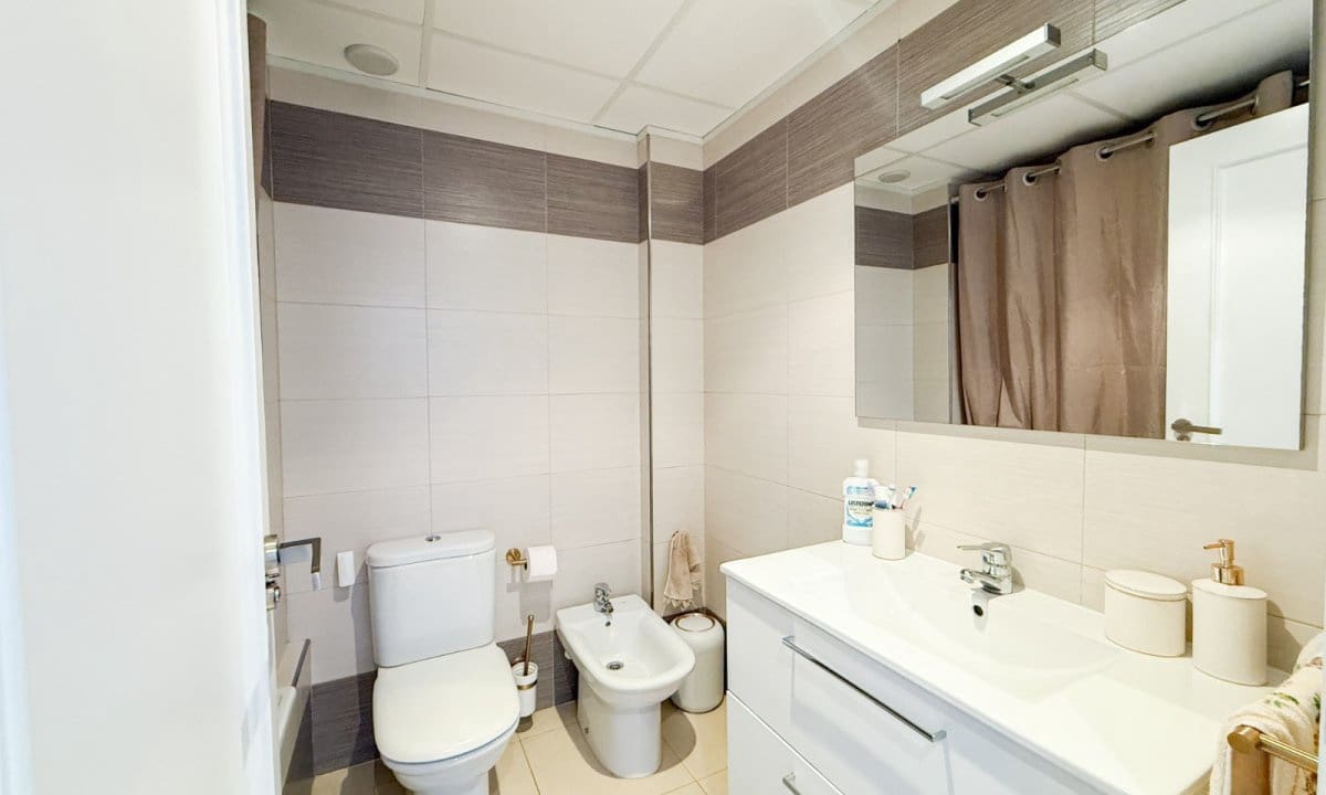 2 soverom Leilighet til salgs i Aguilas med svømmebasseng garasje - € 169 000 (Ref: 9796540)