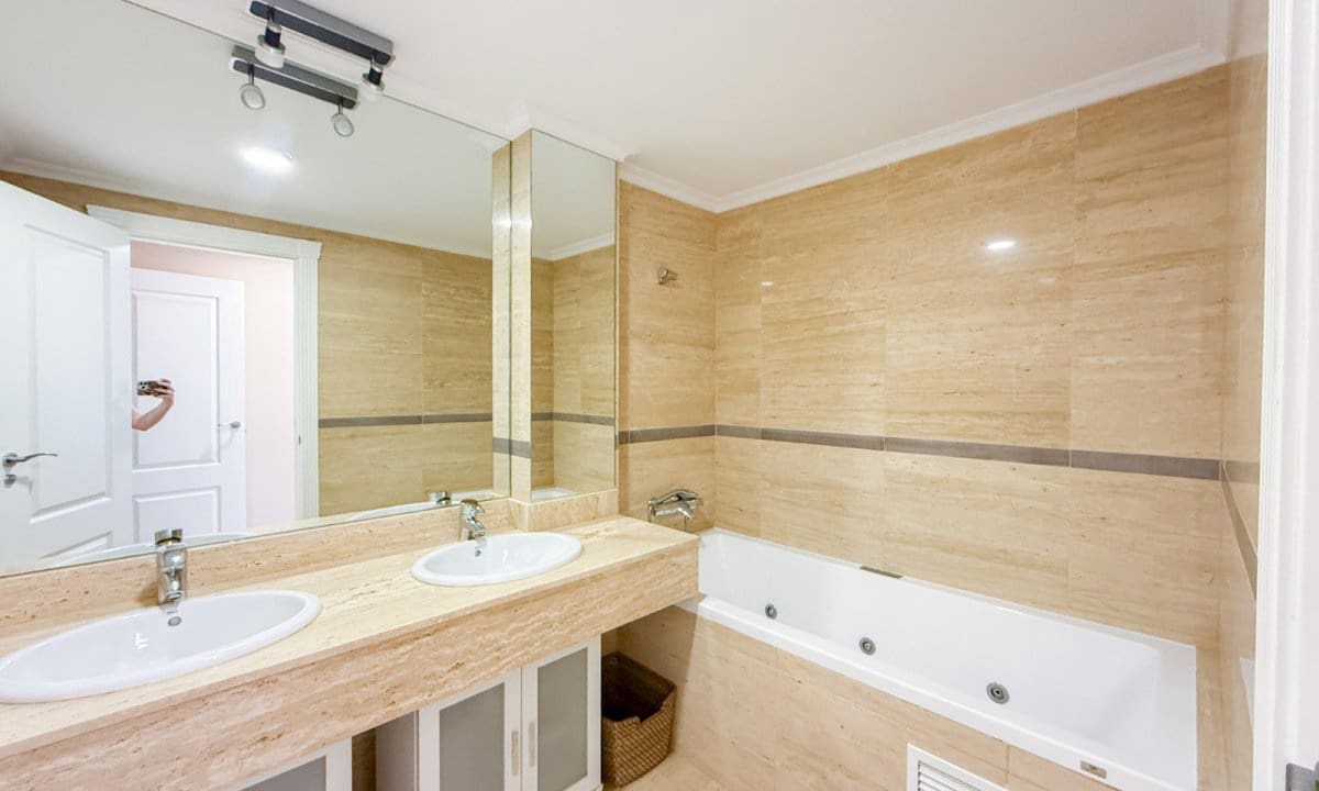 Ático de 2 habitaciones en Aguilas en venta con piscina garaje - 325.000 € (Ref: 9803848)