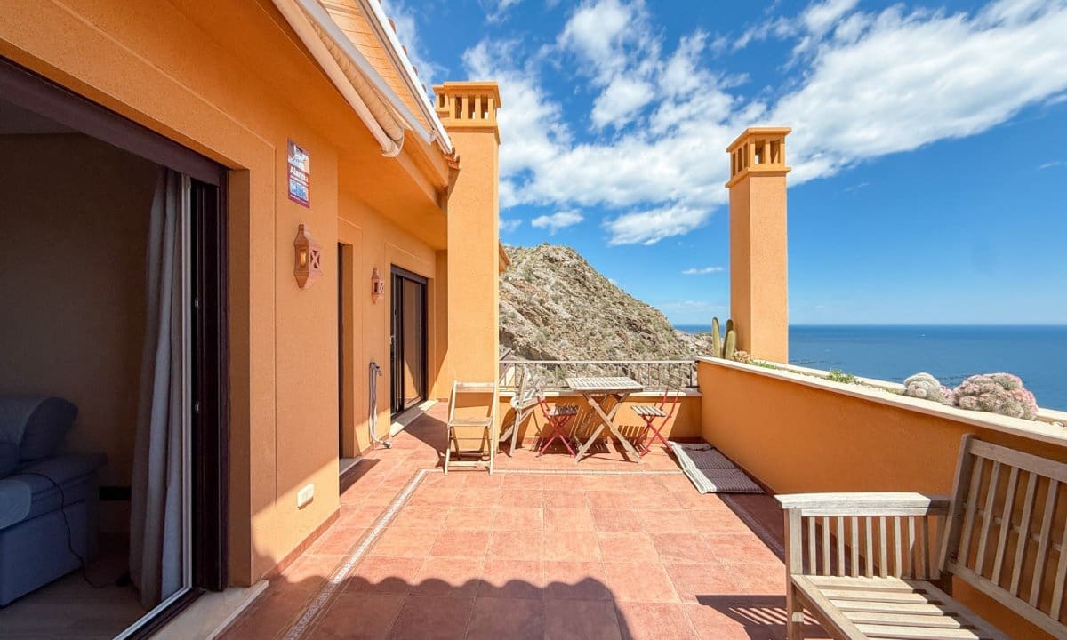 Ático de 2 habitaciones en Aguilas en venta con piscina garaje - 325.000 € (Ref: 9803848)