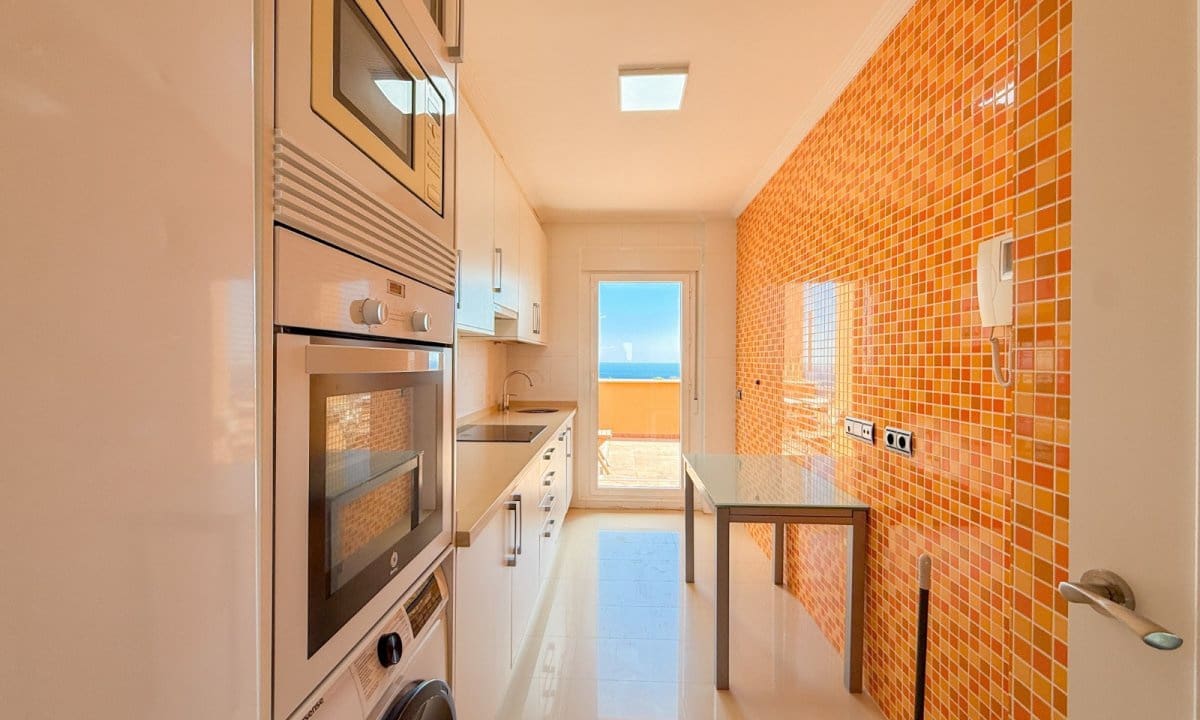 Ático de 2 habitaciones en Aguilas en venta con piscina garaje - 325.000 € (Ref: 9803848)