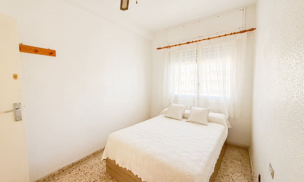 Apartamento de 4 habitaciones en Aguilas en venta con garaje - 240.000 € (Ref: 9803849)