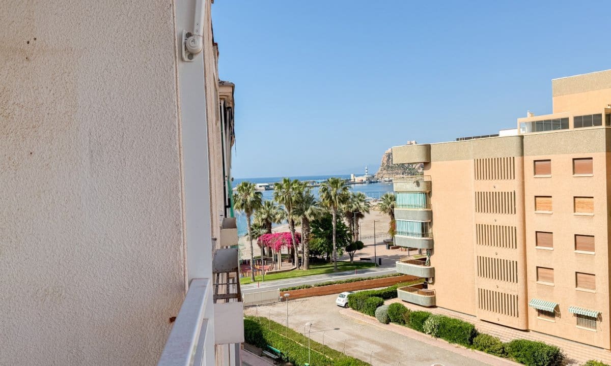 Apartamento de 4 habitaciones en Aguilas en venta con garaje - 240.000 € (Ref: 9803849)