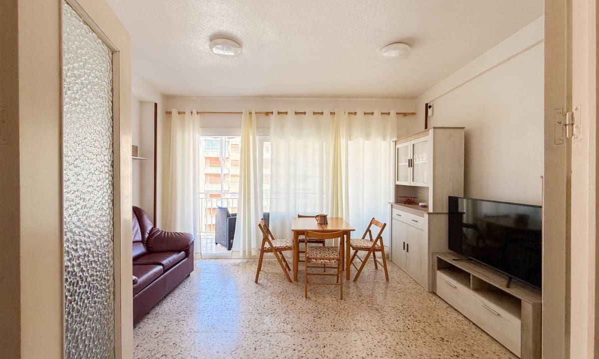 Apartamento de 4 habitaciones en Aguilas en venta con garaje - 240.000 € (Ref: 9803849)