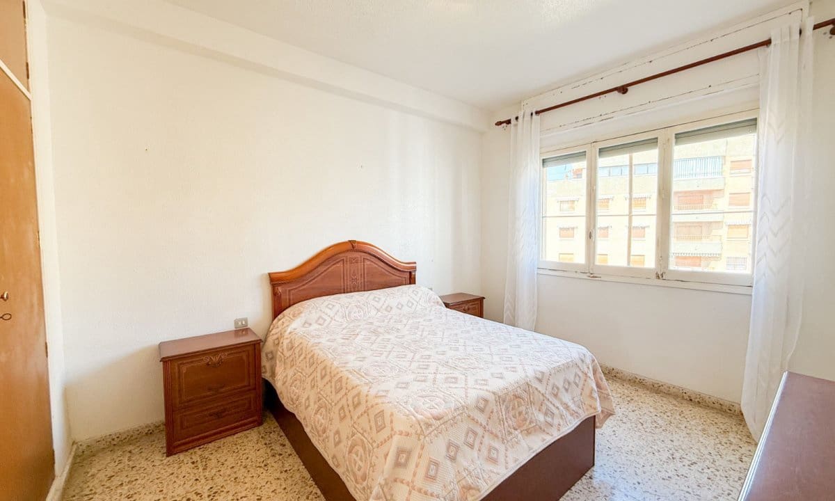Apartamento de 4 habitaciones en Aguilas en venta con garaje - 240.000 € (Ref: 9803849)