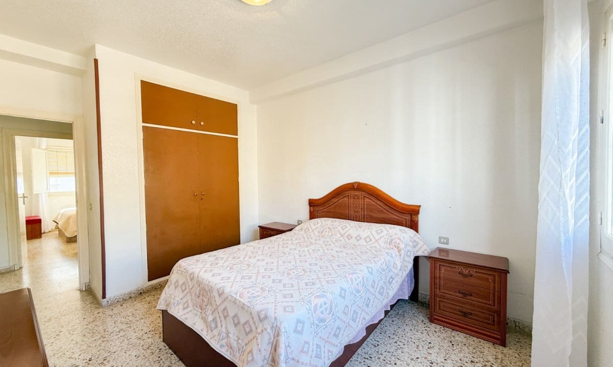 Apartamento de 4 habitaciones en Aguilas en venta con garaje - 240.000 € (Ref: 9803849)
