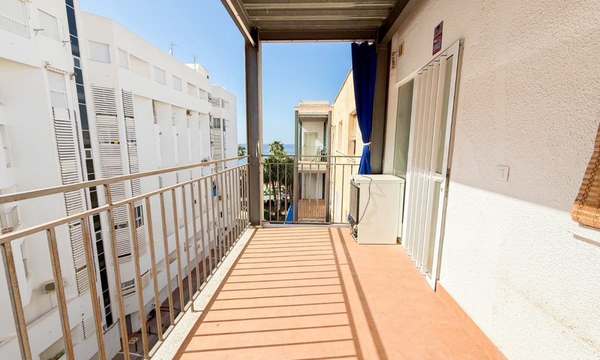 Apartamento de 4 habitaciones en Aguilas en venta con garaje - 240.000 € (Ref: 9803849)