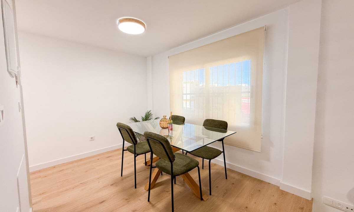 Apartamento Playa de 1 habitación en Aguilas en venta con garaje - 150.000 € (Ref: 9816780)