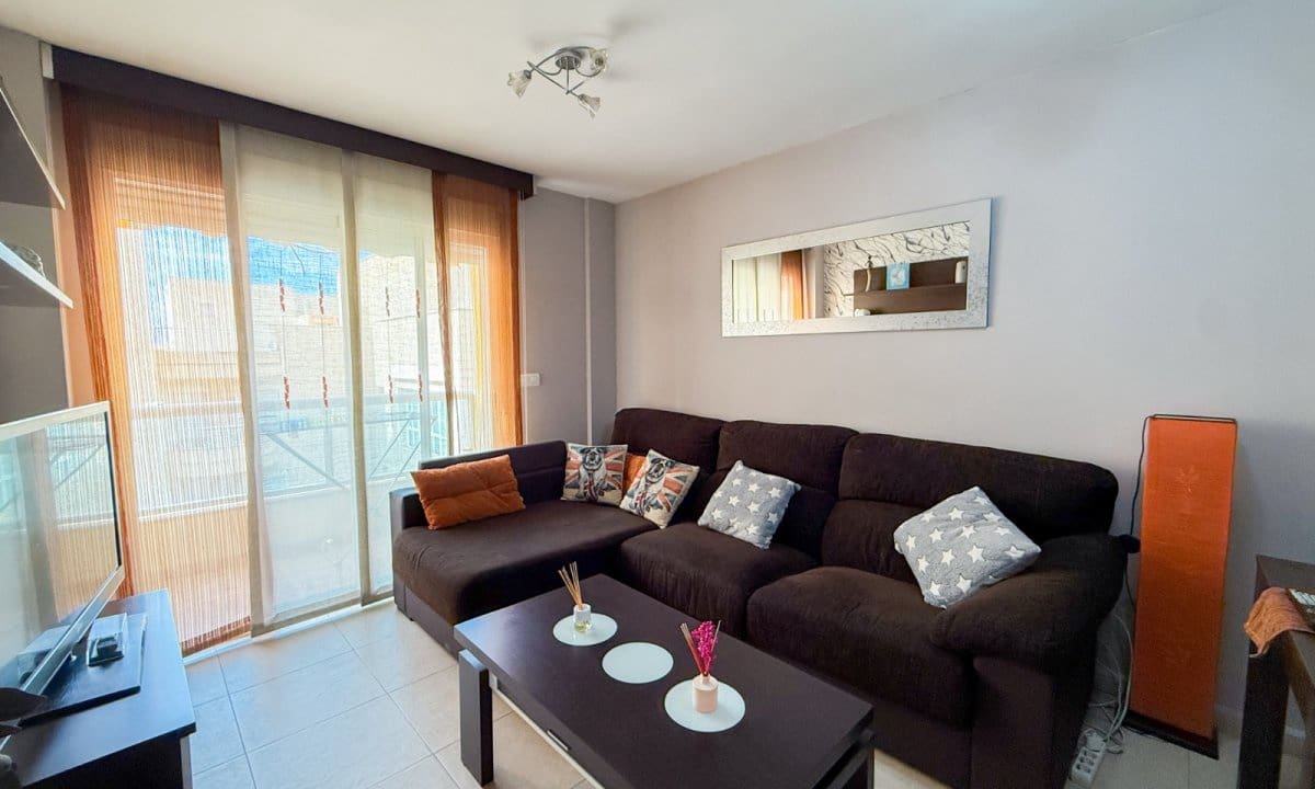3 bedroom Apartment for sale in Aguilas - € 135,000 (Ref: 9824522)
