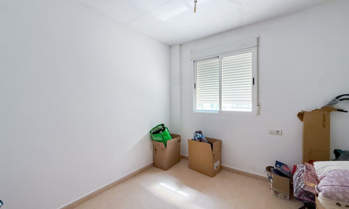 3 bedroom Apartment for sale in Aguilas - € 135,000 (Ref: 9824522)