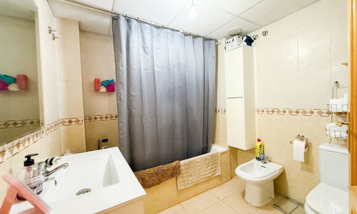 3 bedroom Apartment for sale in Aguilas - € 135,000 (Ref: 9824522)