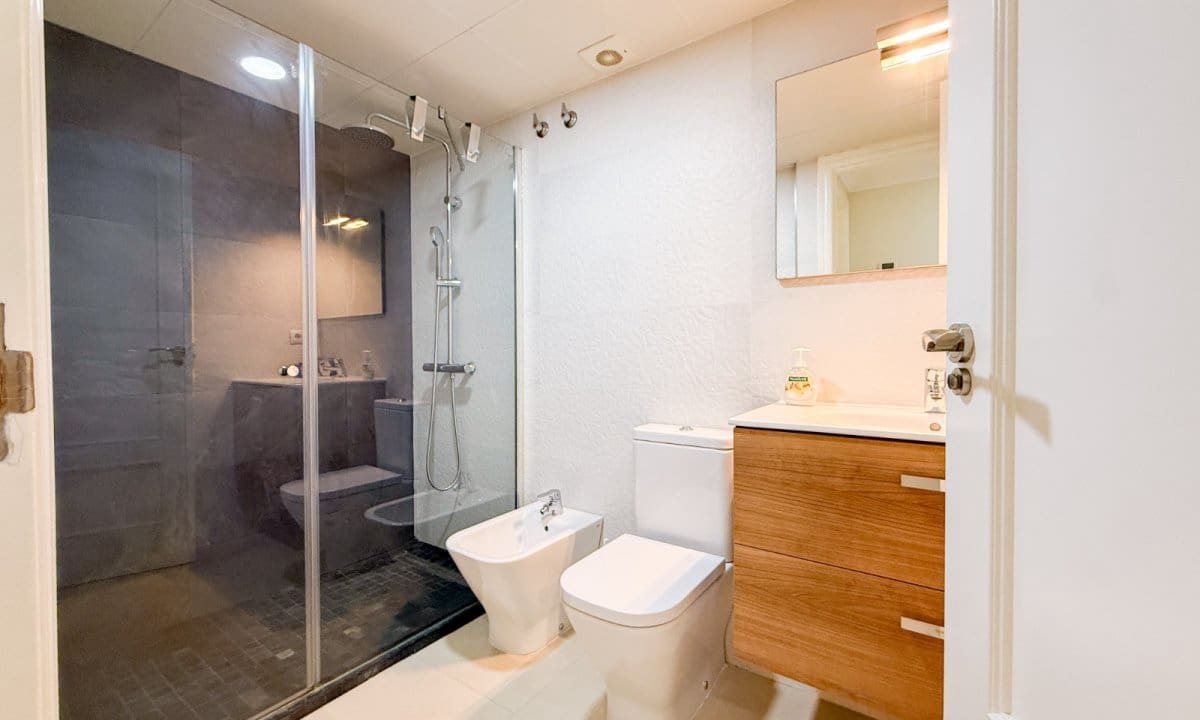 2 bedroom Apartment for sale in Aguilas with garage - € 230,000 (Ref: 9828143)