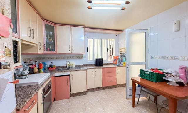 4 sovrum Lägenhet till salu i Las Majadas - Las Molinetas - Labradorcico, Aguilas med garage - 160 000 € (Ref: 9835024)