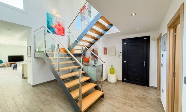 4 soveværelse Villa til salg i El Rubial, Aguilas med garage - € 695.000 (Ref: 9838774)