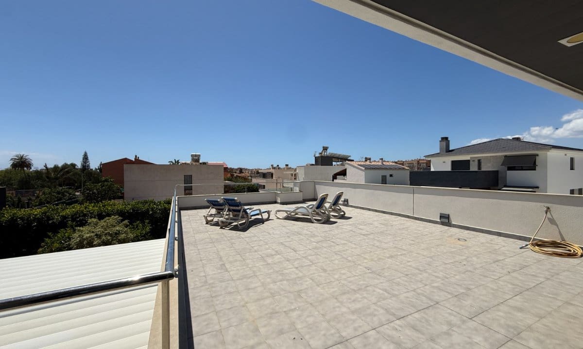 4 bedroom Villa for sale in Aguilas with garage - € 695,000 (Ref: 9838774)