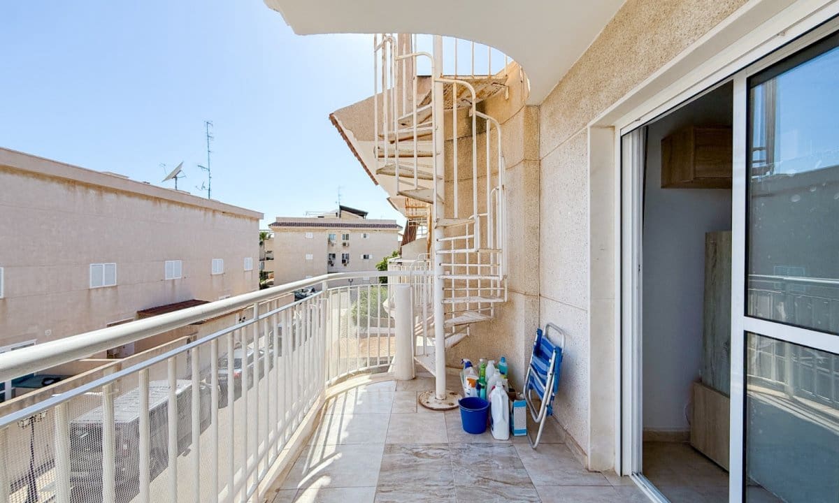 2 quarto Penthouse para venda em Los Collados com piscina garagem - 145 000 € (Ref: 9841954)