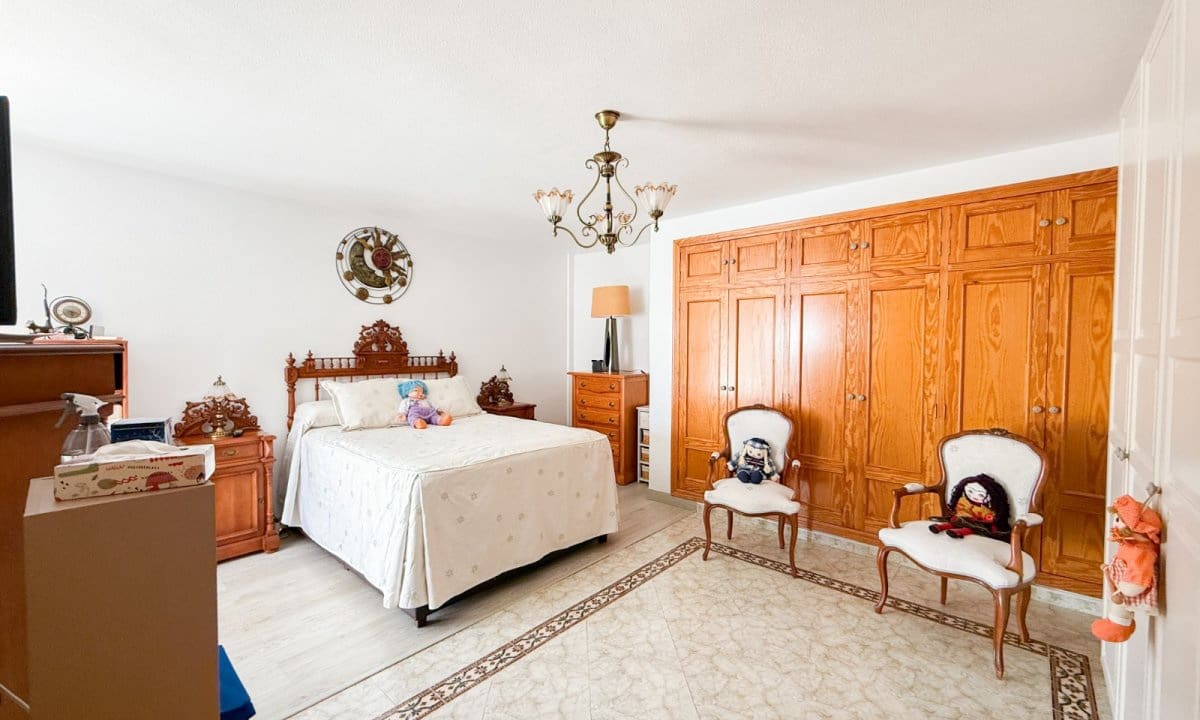 4 soveværelse Villa til salg i Aguilas med swimmingpool garage - € 340.000 (Ref: 9850773)