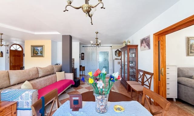 4 quarto Moradia para venda em Los Collados - Los Geraneos, Aguilas com piscina garagem - 340 000 € (Ref: 9850773)