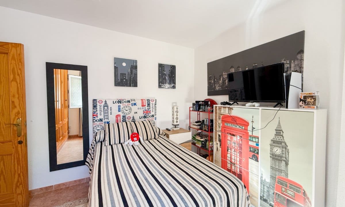 4 soveværelse Villa til salg i Aguilas med swimmingpool garage - € 340.000 (Ref: 9850773)
