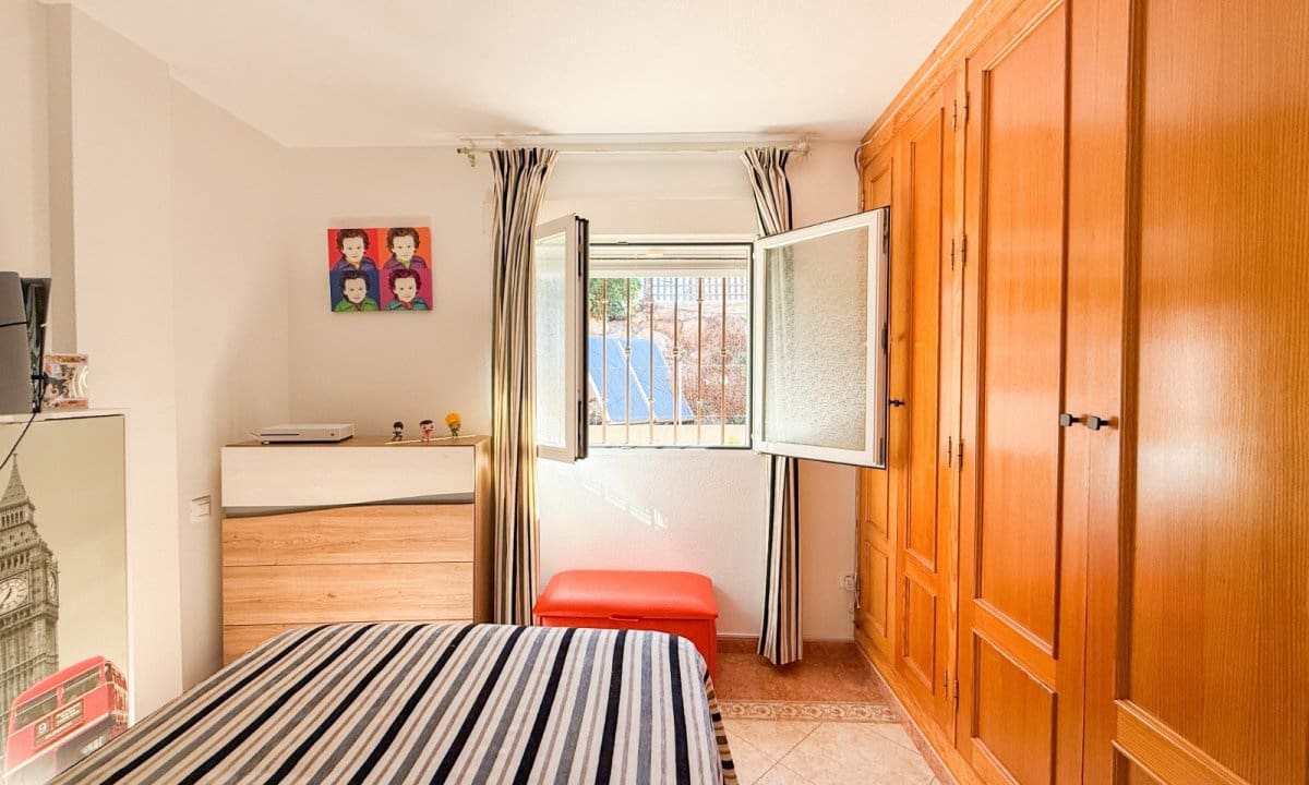 4 soveværelse Villa til salg i Aguilas med swimmingpool garage - € 340.000 (Ref: 9850773)