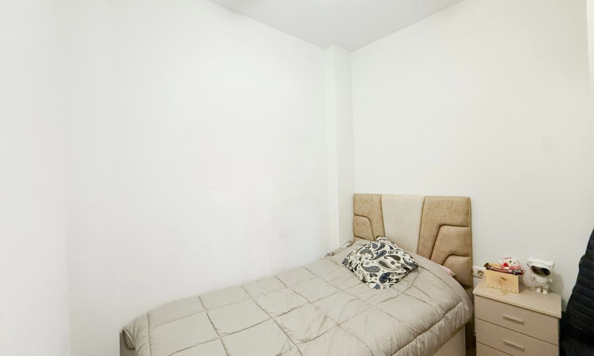 2 bedroom Apartment for sale in Aguilas - € 105,000 (Ref: 9854711)