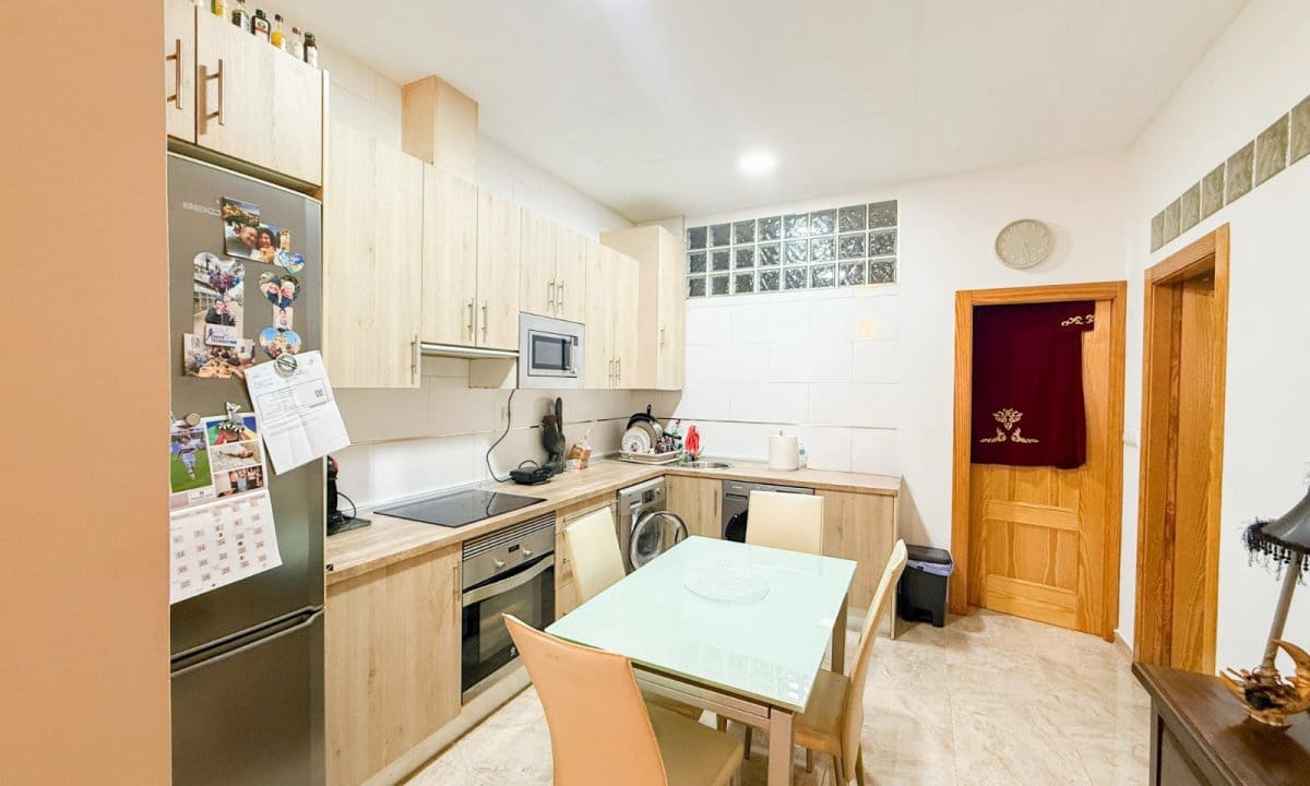 2 bedroom Apartment for sale in Aguilas - € 105,000 (Ref: 9854711)