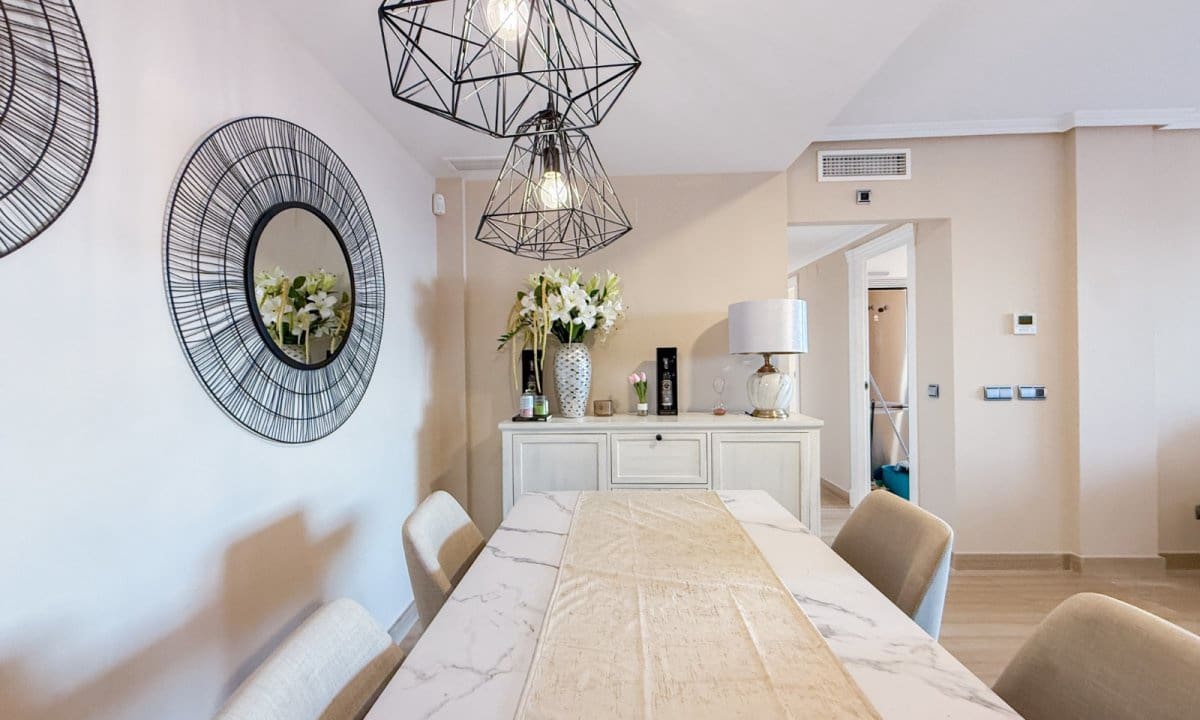 2 bedroom Apartment for sale in Aguilas with pool garage - € 290,000 (Ref: 9861381)