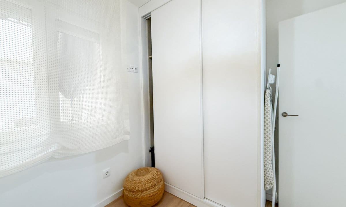 3 bedroom Flat for sale in Aguilas with garage - € 190,000 (Ref: 9861382)
